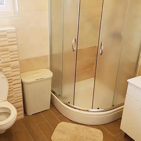 In Mit Privatem Pool Ferienhaus Banjole